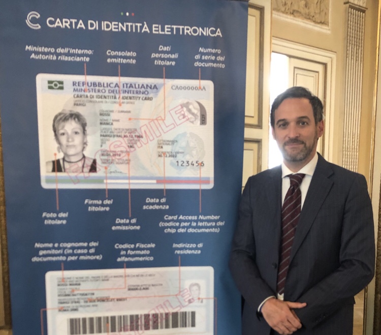 L’on.Simone Billi alla presentazione a Vienna della Carta di Identità Elettronica per gli italiani all’estero. 